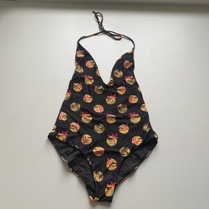 One peace swimming suite